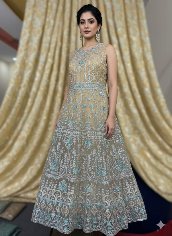 Luxury Embroidered 3-Piece Maxi Dress